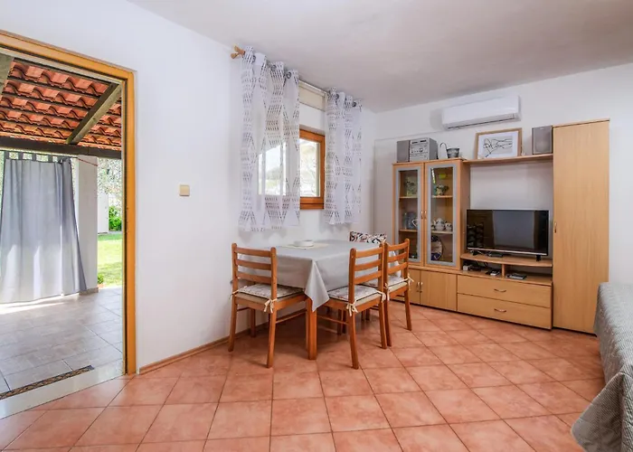 Lovely In With Kitchen Casa vacanze